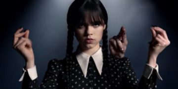 “Mercoledì” e il ritorno alle origini di Tim Burton. Divertente, cupa e sarcastica, anche se...