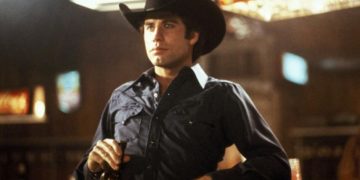 Urban Cowboy: Il mito del cowboy tra critica sociale e drama romantico