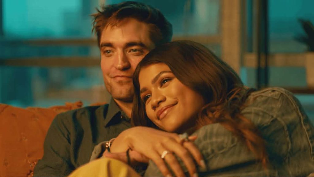 The Drama: Chi è senza peccato scagli la prima pietra